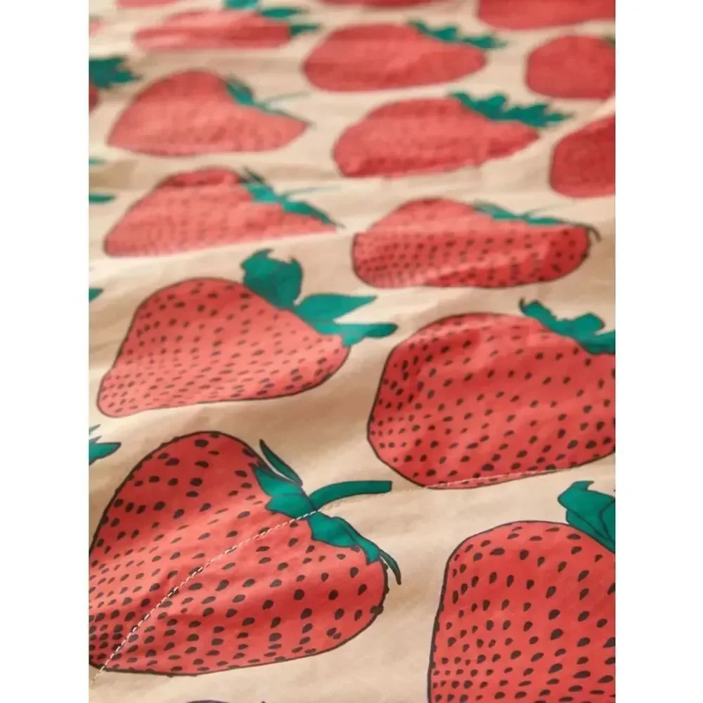 BAGGU Puffy Printed Picnic Blanket Urban Outfitters NEW